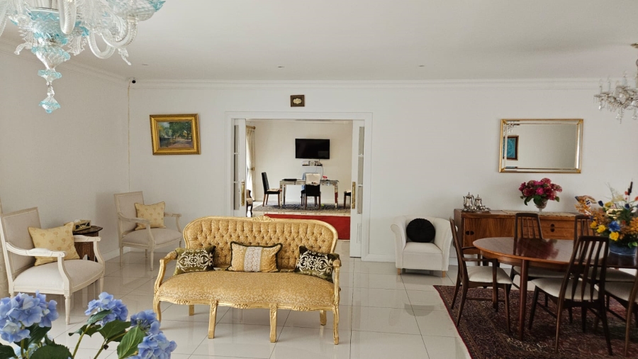 4 Bedroom Property for Sale in Constantia Western Cape